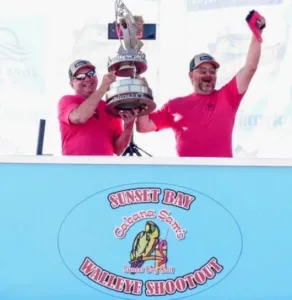 Weather couldn't stop history at Sunset Bay Walleye Shootout